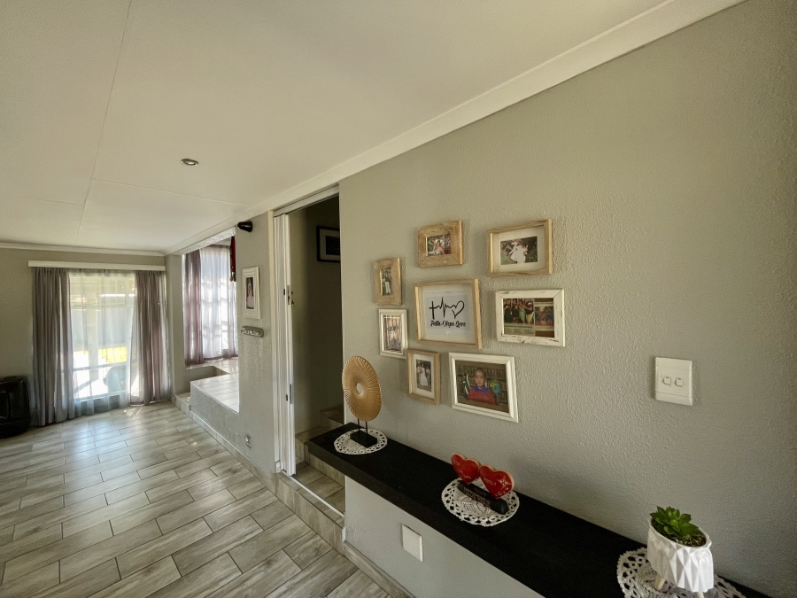 3 Bedroom Property for Sale in Secunda Mpumalanga
