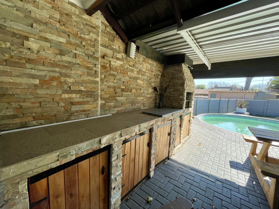3 Bedroom Property for Sale in Secunda Mpumalanga