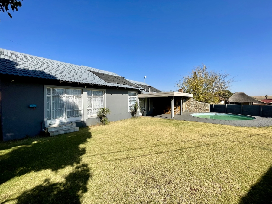 3 Bedroom Property for Sale in Secunda Mpumalanga
