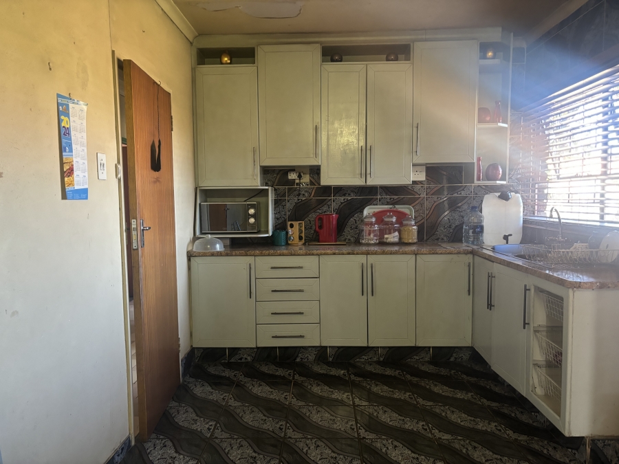 5 Bedroom Property for Sale in Clewer Mpumalanga