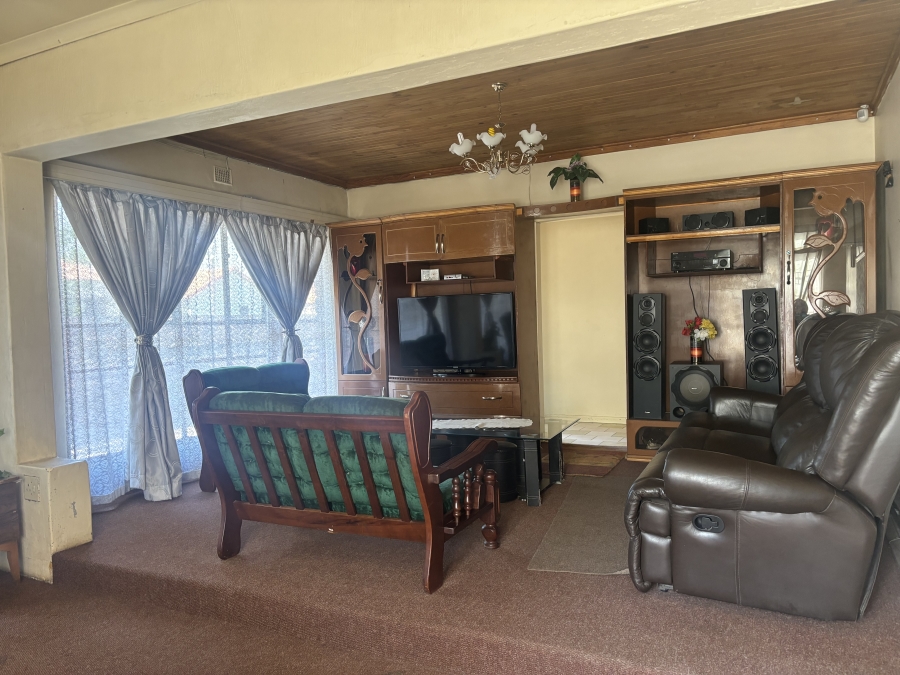 5 Bedroom Property for Sale in Clewer Mpumalanga