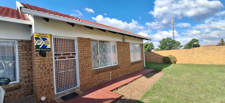 2 Bedroom Property for Sale in Reyno Ridge Mpumalanga