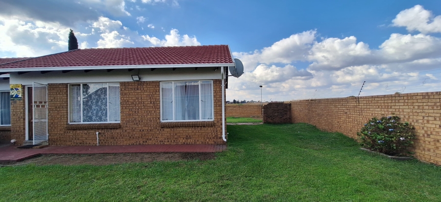 2 Bedroom Property for Sale in Reyno Ridge Mpumalanga