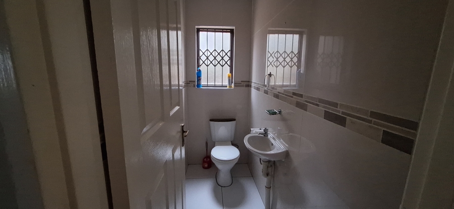 To Let 4 Bedroom Property for Rent in Hoeveld Park Mpumalanga