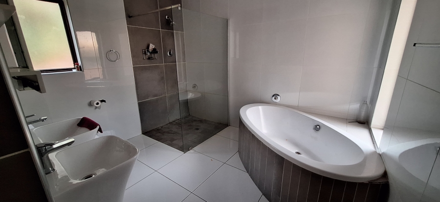 To Let 4 Bedroom Property for Rent in Hoeveld Park Mpumalanga