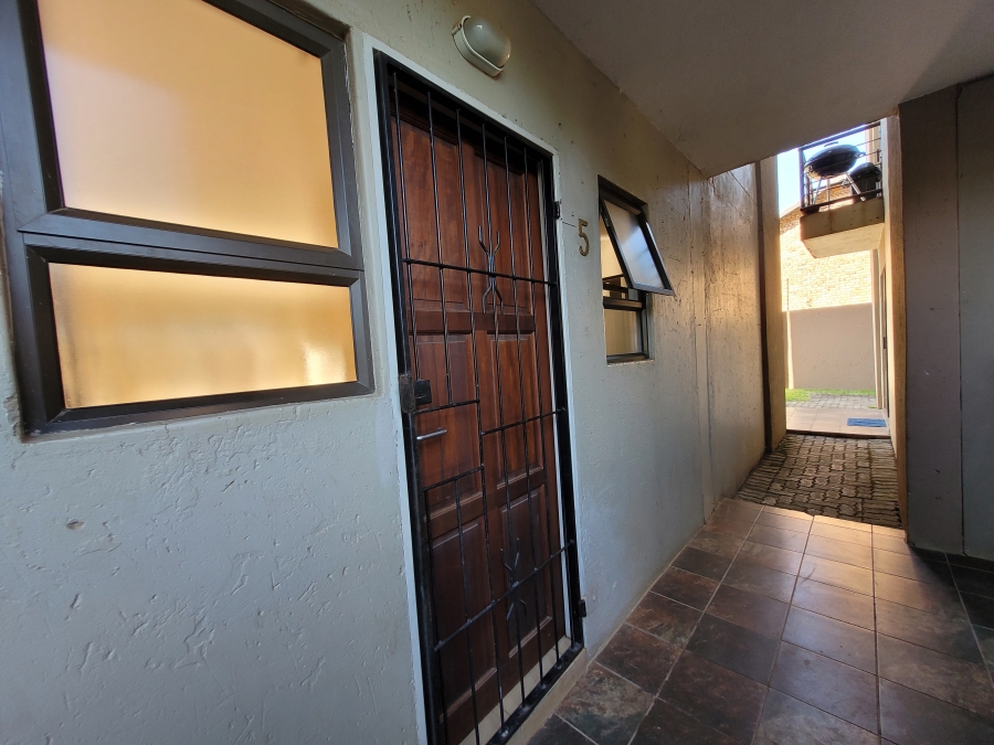 2 Bedroom Property for Sale in Piet Retief Mpumalanga