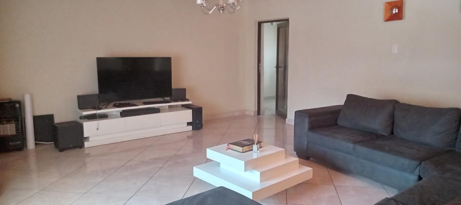 4 Bedroom Property for Sale in Model Park Mpumalanga