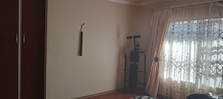 4 Bedroom Property for Sale in Model Park Mpumalanga