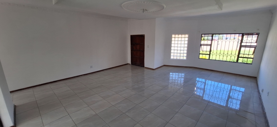 4 Bedroom Property for Sale in Model Park Mpumalanga