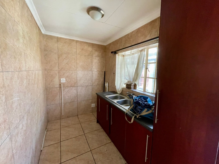 To Let 2 Bedroom Property for Rent in Secunda Mpumalanga