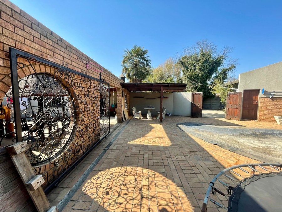 4 Bedroom Property for Sale in Trichardt Mpumalanga