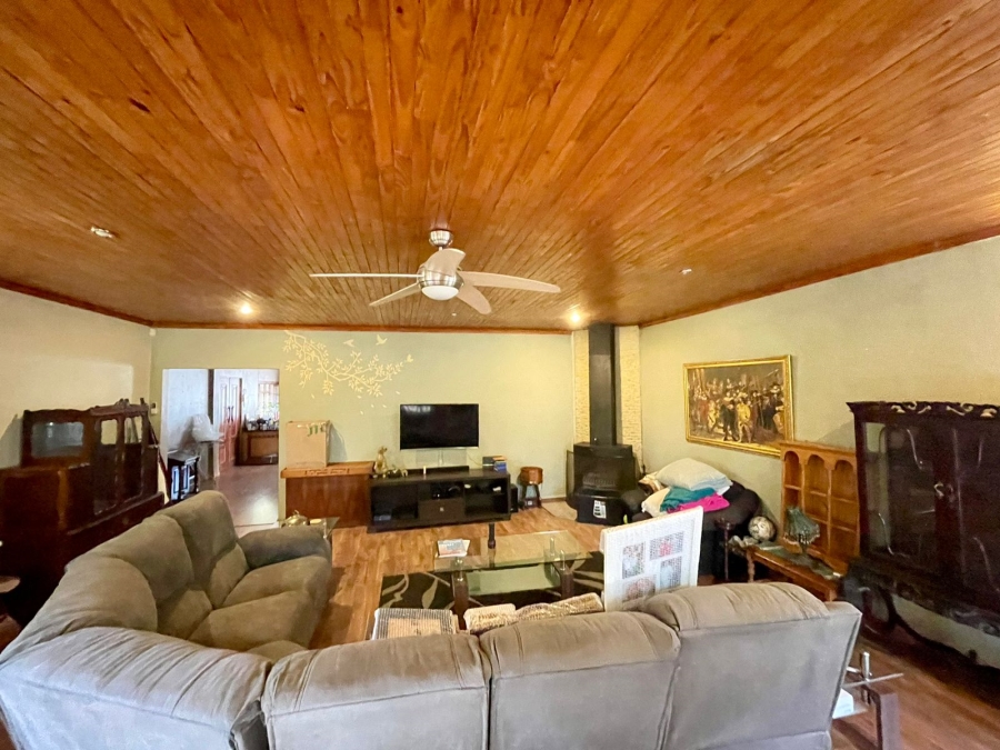 4 Bedroom Property for Sale in Trichardt Mpumalanga