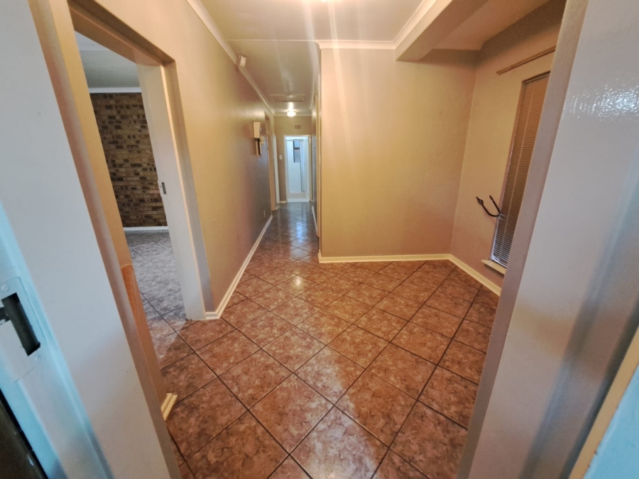 3 Bedroom Property for Sale in Reyno Ridge Mpumalanga