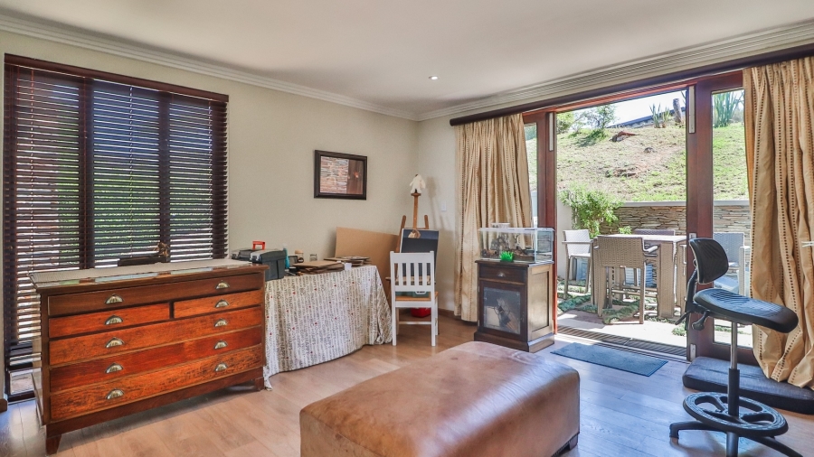 5 Bedroom Property for Sale in Pamushana Estate Mpumalanga