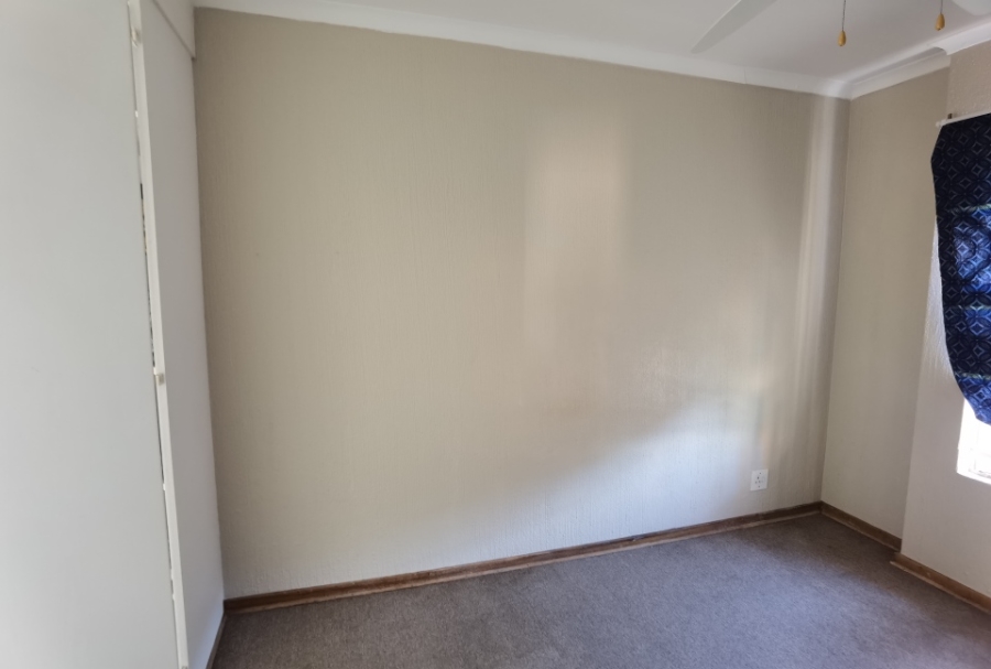 To Let 2 Bedroom Property for Rent in West Acres Mpumalanga