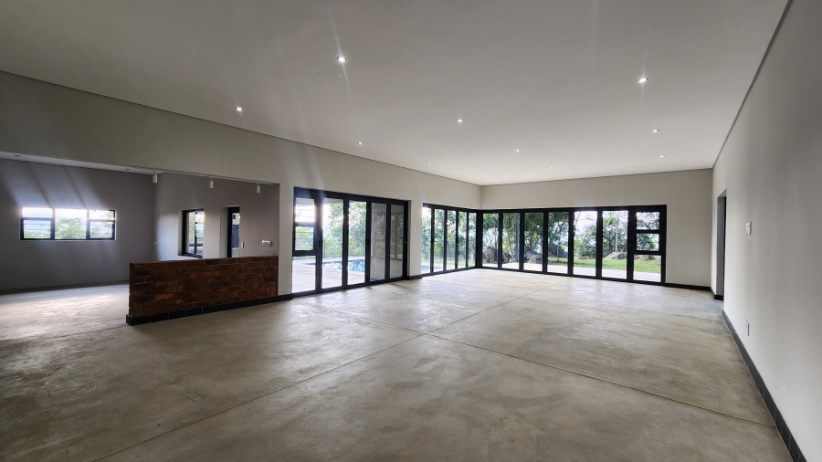 4 Bedroom Property for Sale in Nelspruit Ext 39 Mpumalanga