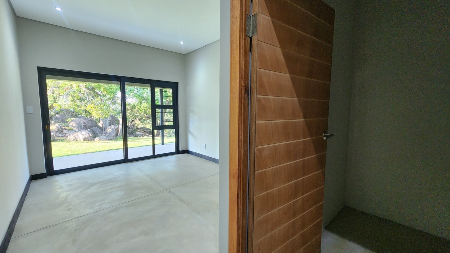 4 Bedroom Property for Sale in Nelspruit Ext 39 Mpumalanga