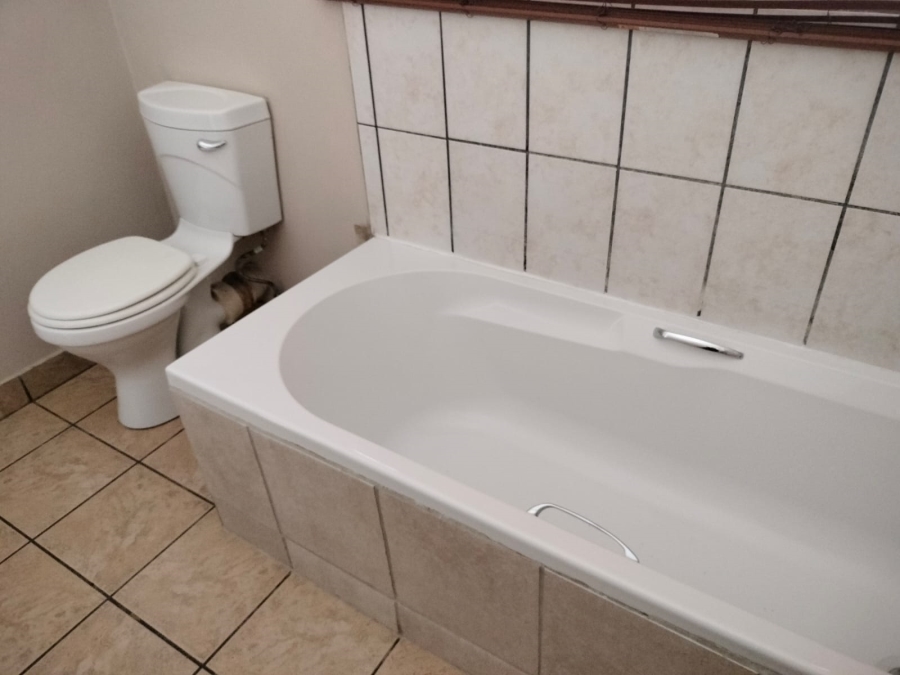 To Let 2 Bedroom Property for Rent in Nelspruit Mpumalanga