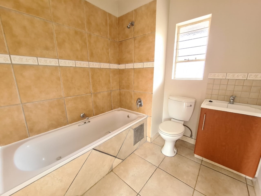To Let 2 Bedroom Property for Rent in Sonheuwel Mpumalanga