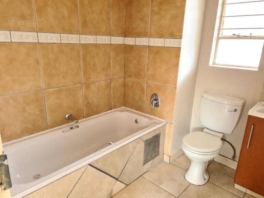 To Let 2 Bedroom Property for Rent in Sonheuwel Mpumalanga