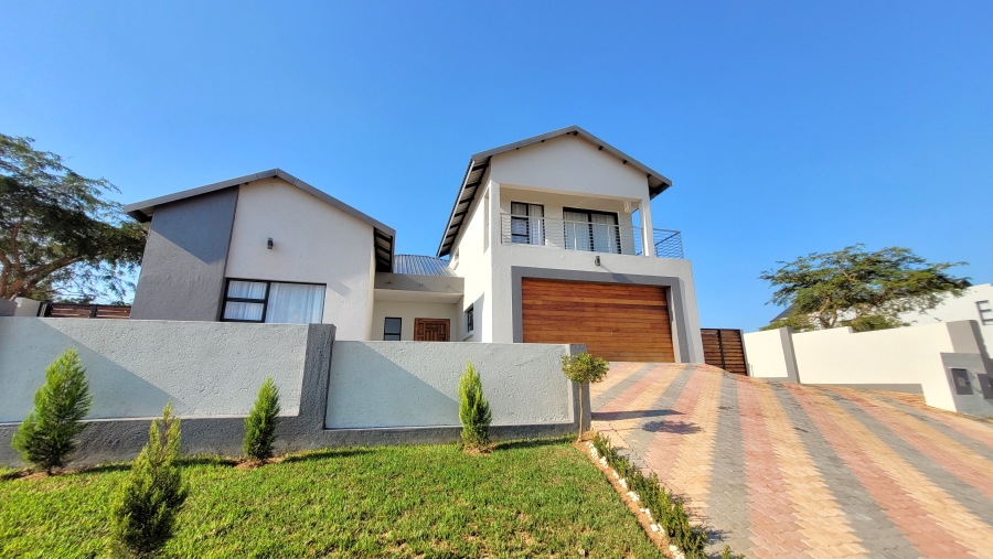 5 Bedroom Property for Sale in Elawini Lifestyle Estate Mpumalanga