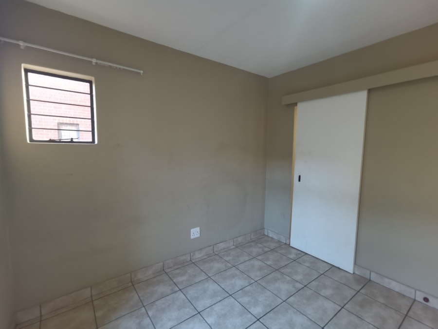 To Let 2 Bedroom Property for Rent in Nelspruit Mpumalanga