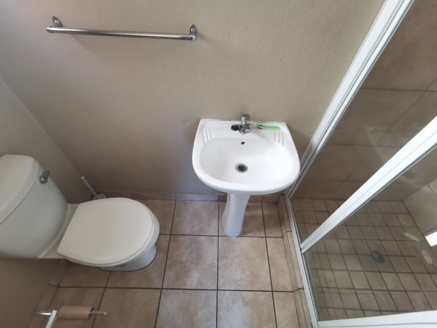 To Let 2 Bedroom Property for Rent in Nelspruit Mpumalanga