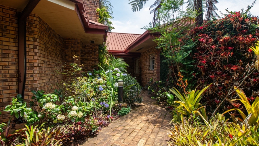 Commercial Property for Sale in White River Ext 5 Mpumalanga