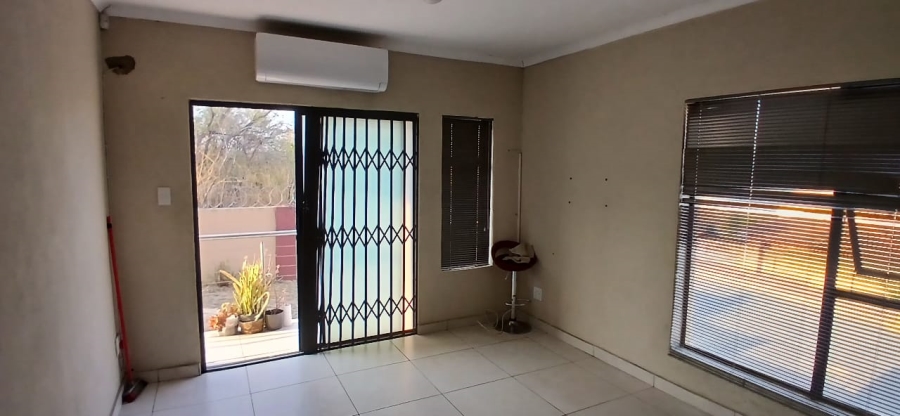 4 Bedroom Property for Sale in Kamagugu Mpumalanga