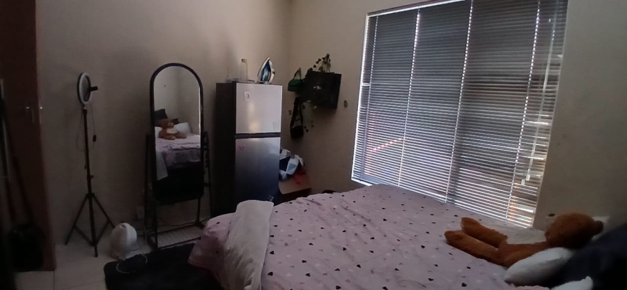 4 Bedroom Property for Sale in Kamagugu Mpumalanga