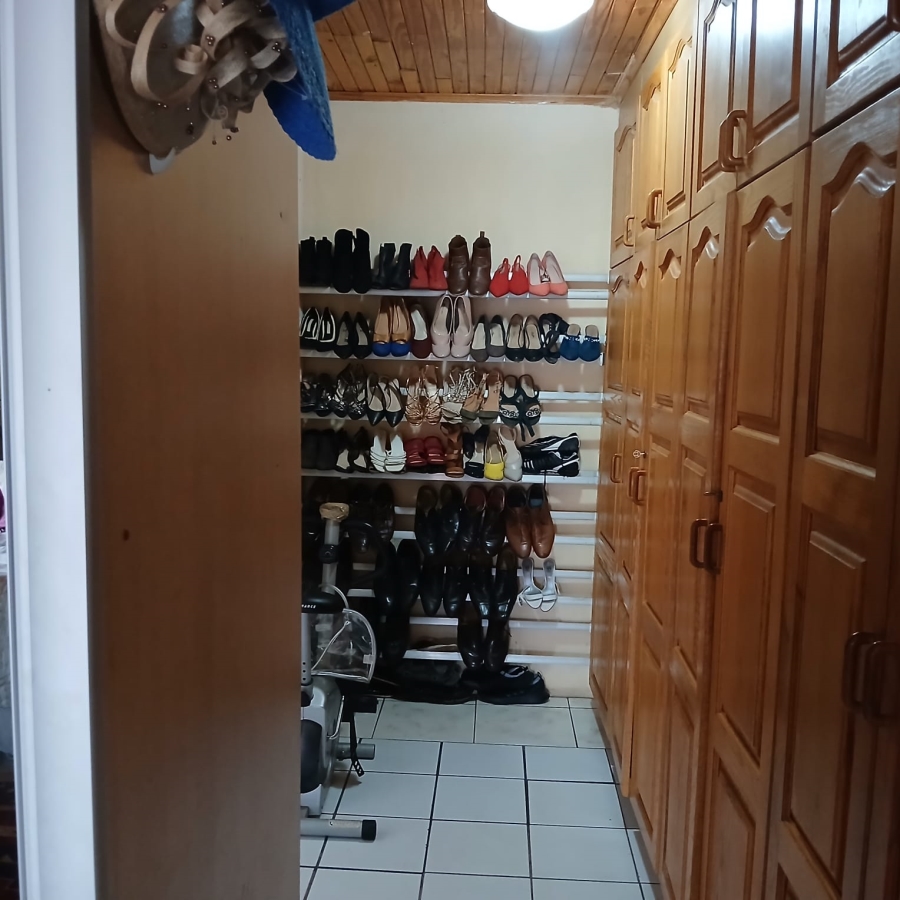 4 Bedroom Property for Sale in Valencia Park Mpumalanga