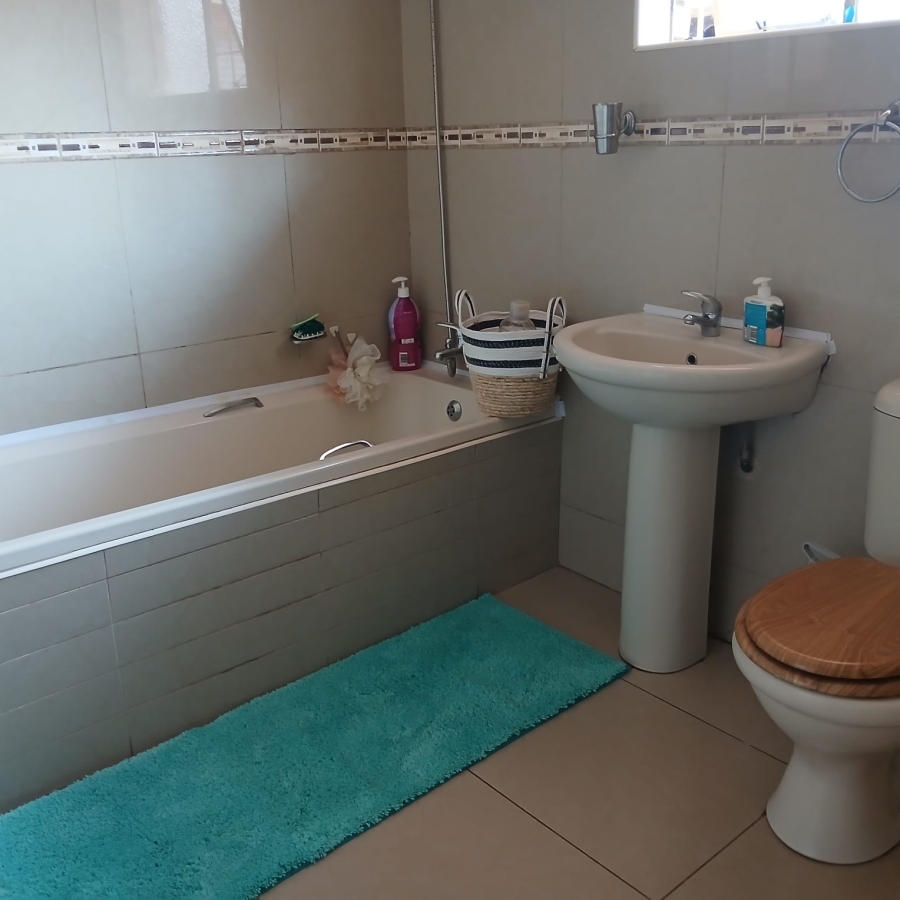 4 Bedroom Property for Sale in Valencia Park Mpumalanga