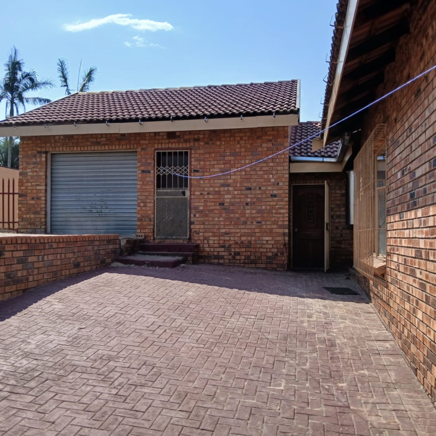 4 Bedroom Property for Sale in Valencia Park Mpumalanga