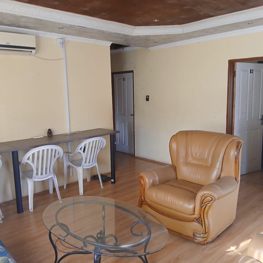 6 Bedroom Property for Sale in Tekwane South Mpumalanga
