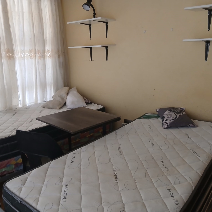6 Bedroom Property for Sale in Tekwane South Mpumalanga