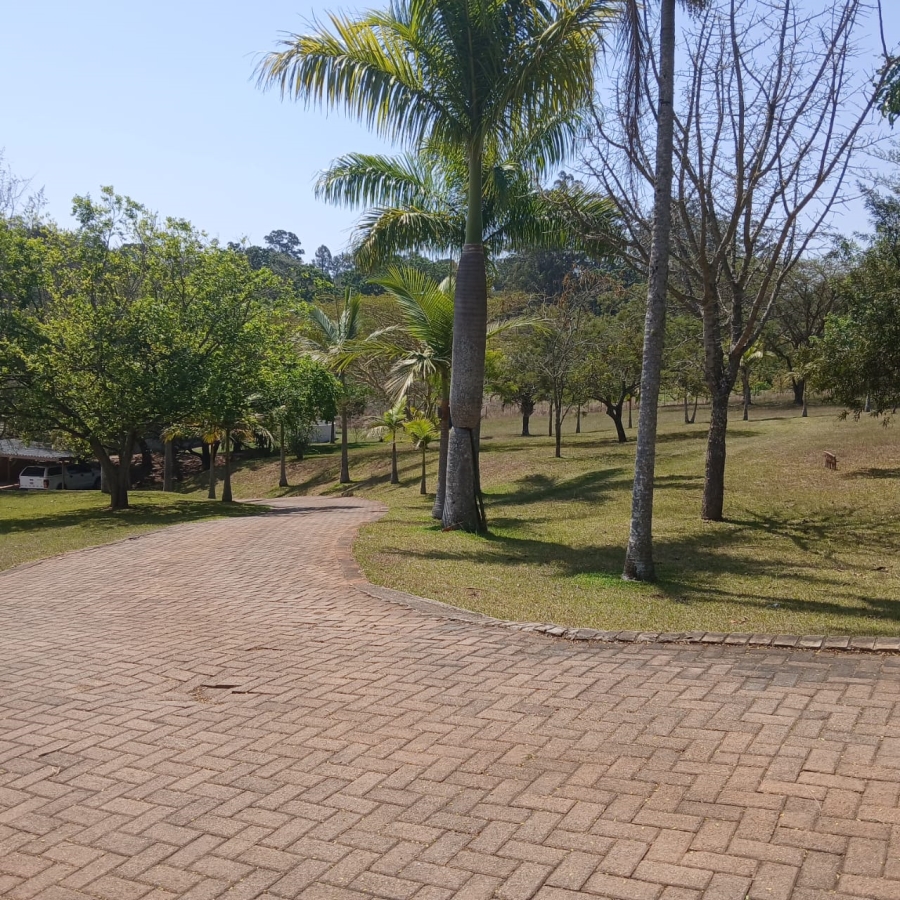 6 Bedroom Property for Sale in White River Estates Mpumalanga