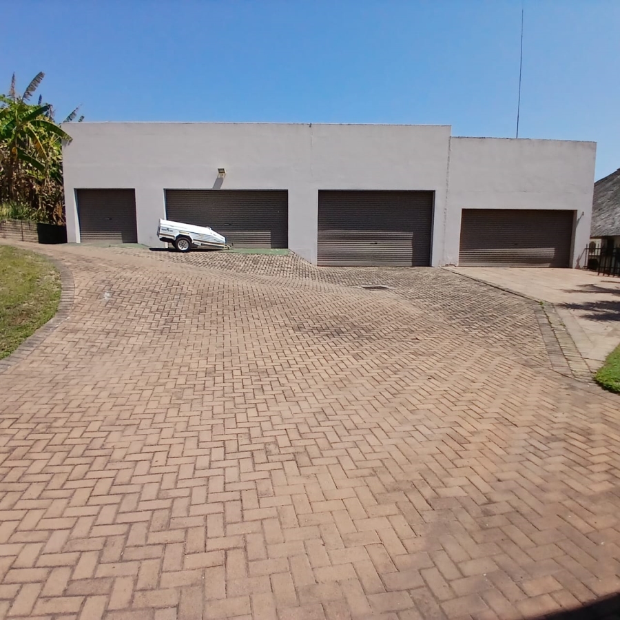 6 Bedroom Property for Sale in White River Estates Mpumalanga