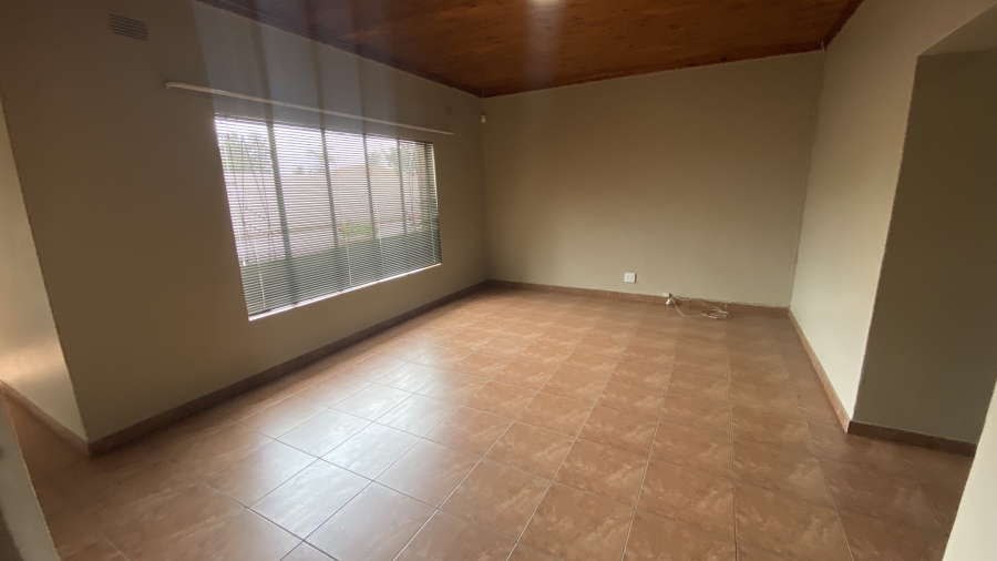 To Let commercial Property for Rent in Klipfontein Mpumalanga