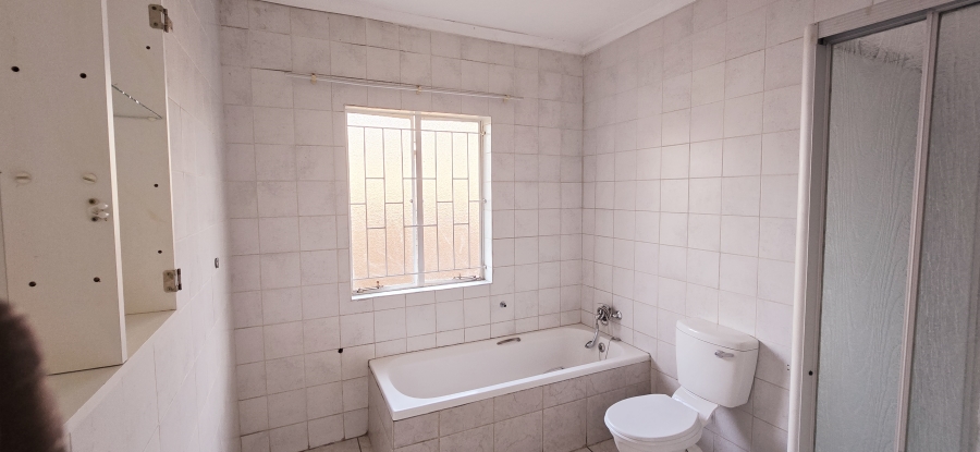 3 Bedroom Property for Sale in Witbank Ext 10 Mpumalanga