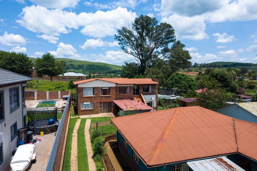 7 Bedroom Property for Sale in Emgwenya Mpumalanga