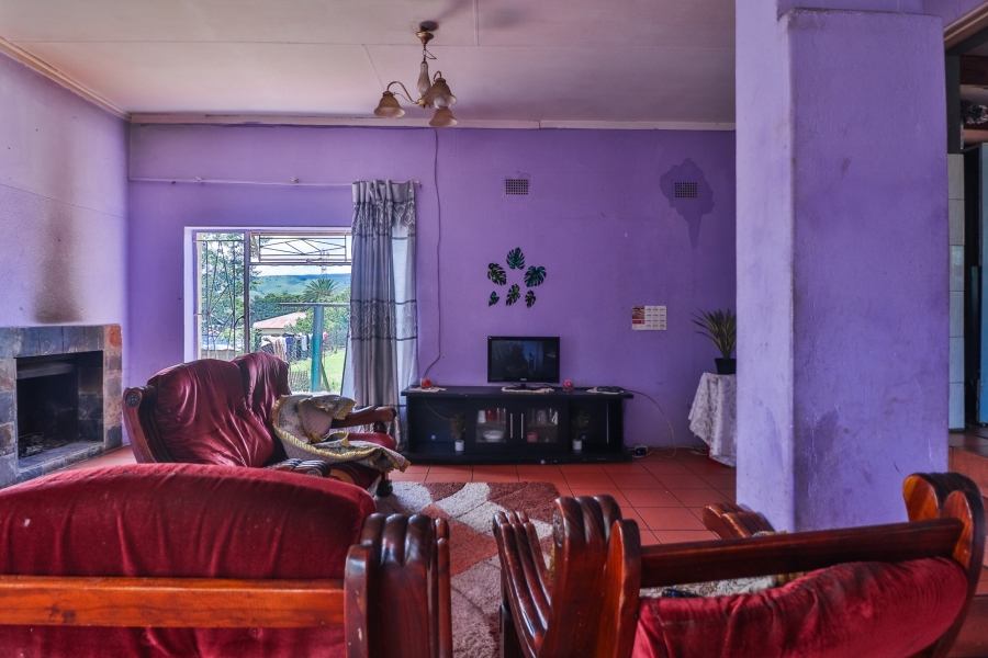 7 Bedroom Property for Sale in Emgwenya Mpumalanga