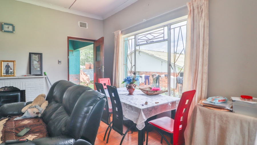 7 Bedroom Property for Sale in Emgwenya Mpumalanga