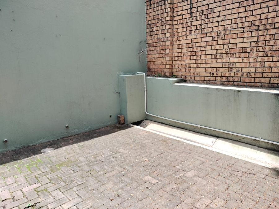 2 Bedroom Property for Sale in West Acres Mpumalanga