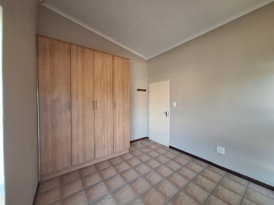 To Let 2 Bedroom Property for Rent in Nelspruit Ext 37 Mpumalanga