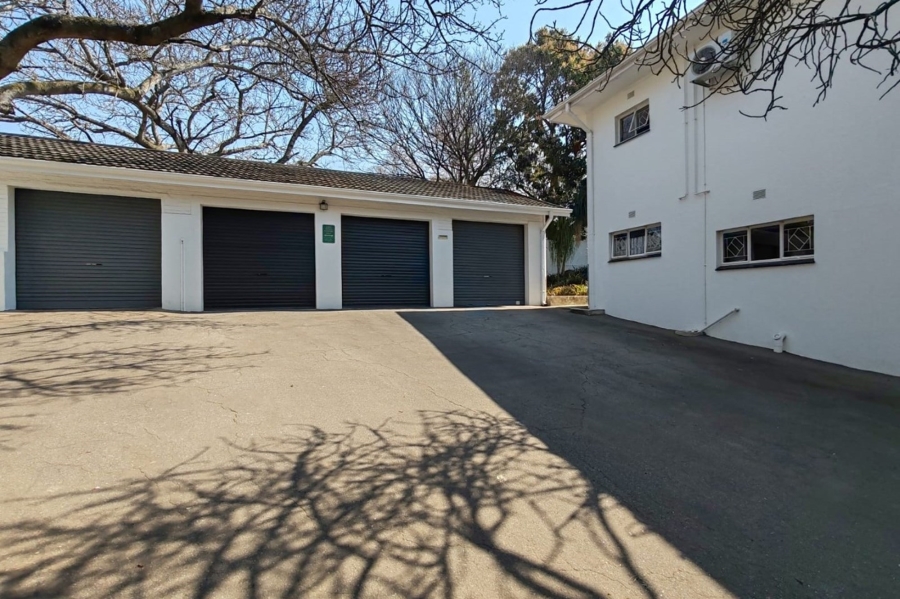 6 Bedroom Property for Sale in Nelspruit Ext 5 Mpumalanga