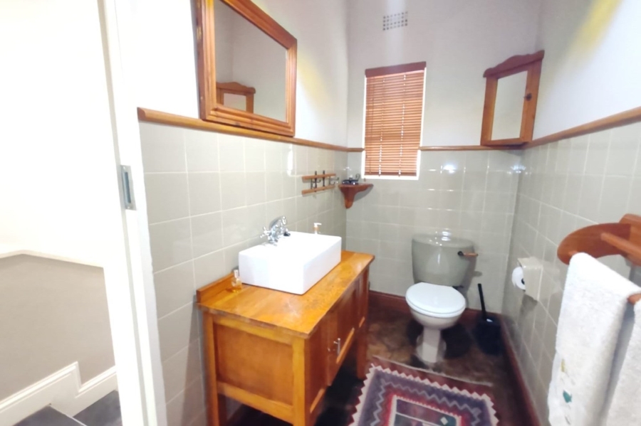 6 Bedroom Property for Sale in Nelspruit Ext 5 Mpumalanga