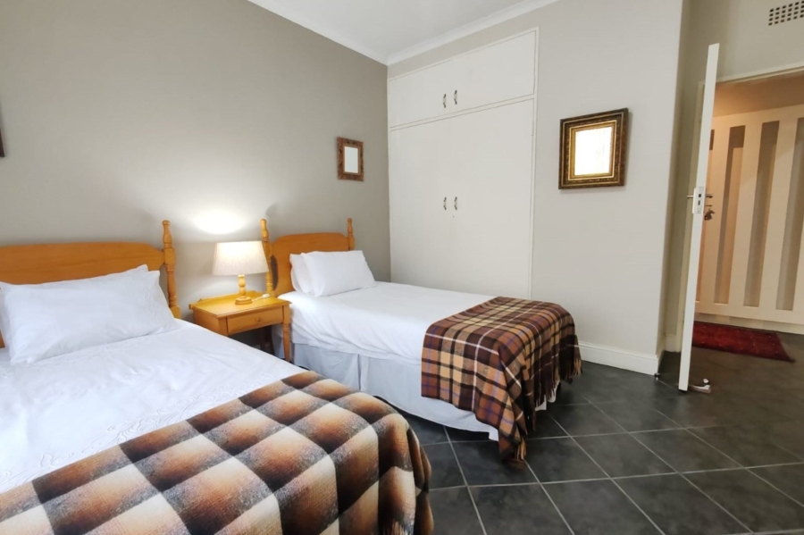 6 Bedroom Property for Sale in Nelspruit Ext 5 Mpumalanga