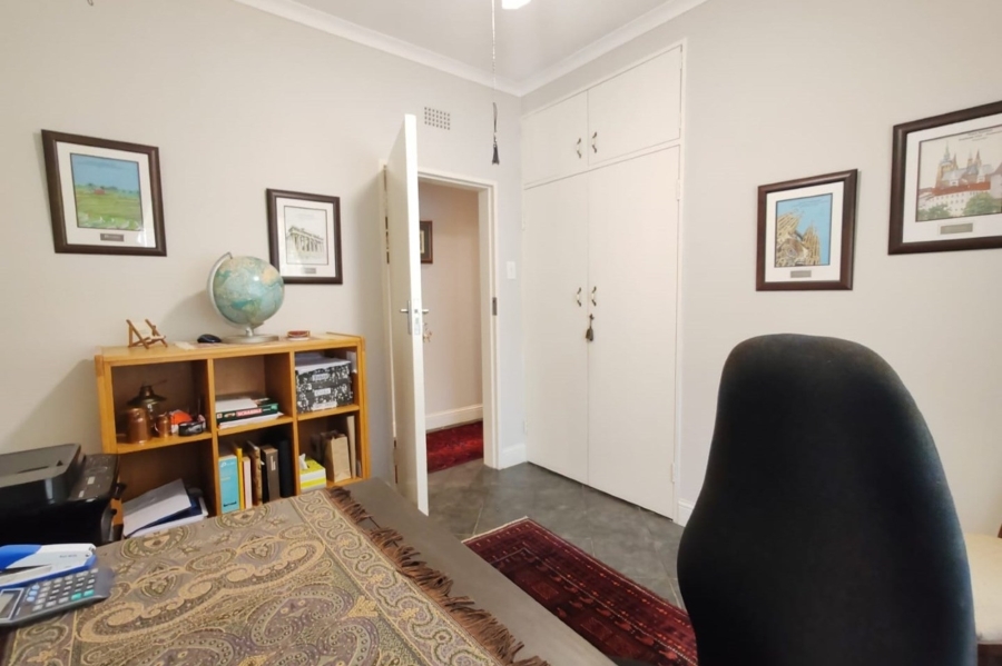 6 Bedroom Property for Sale in Nelspruit Ext 5 Mpumalanga