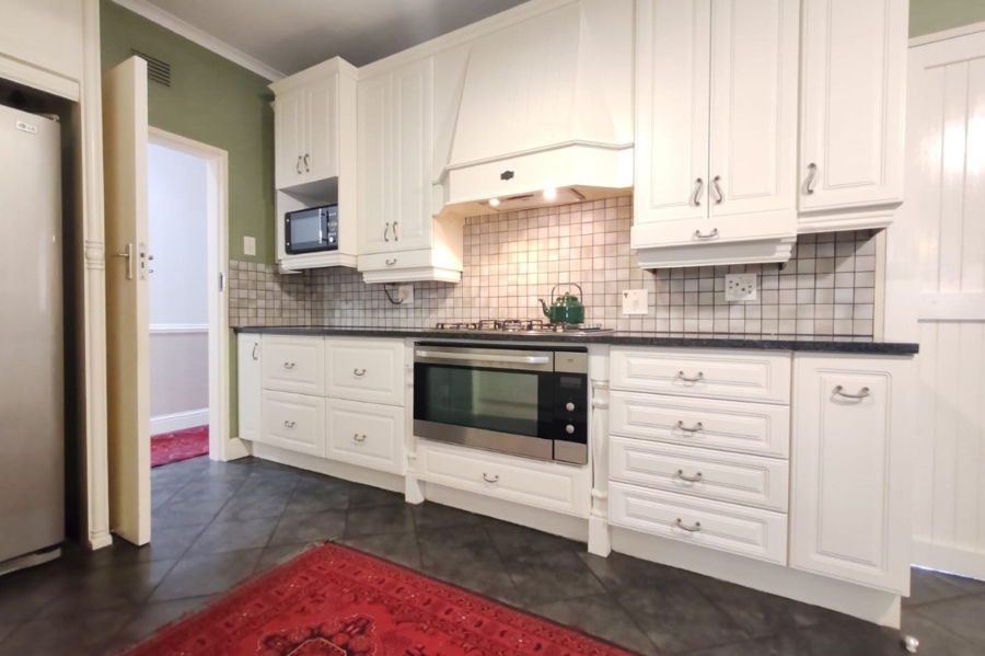 6 Bedroom Property for Sale in Nelspruit Ext 5 Mpumalanga