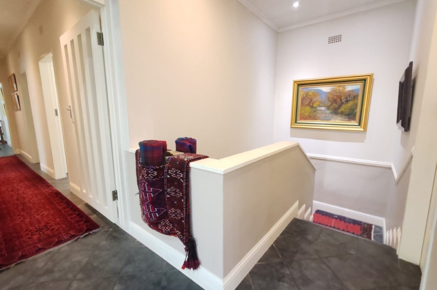6 Bedroom Property for Sale in Nelspruit Ext 5 Mpumalanga